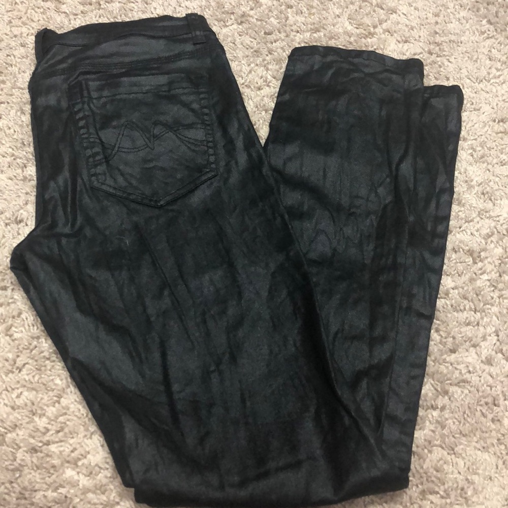 Like new liquid black skinny jeans